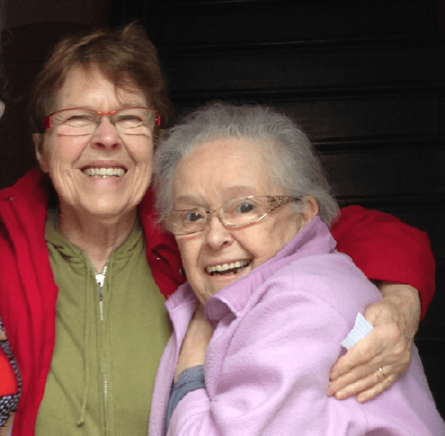 Les 2 gamines de l'école de Boudonville 72 ans plus tard. Elles n'ont pratiquement pas changé !